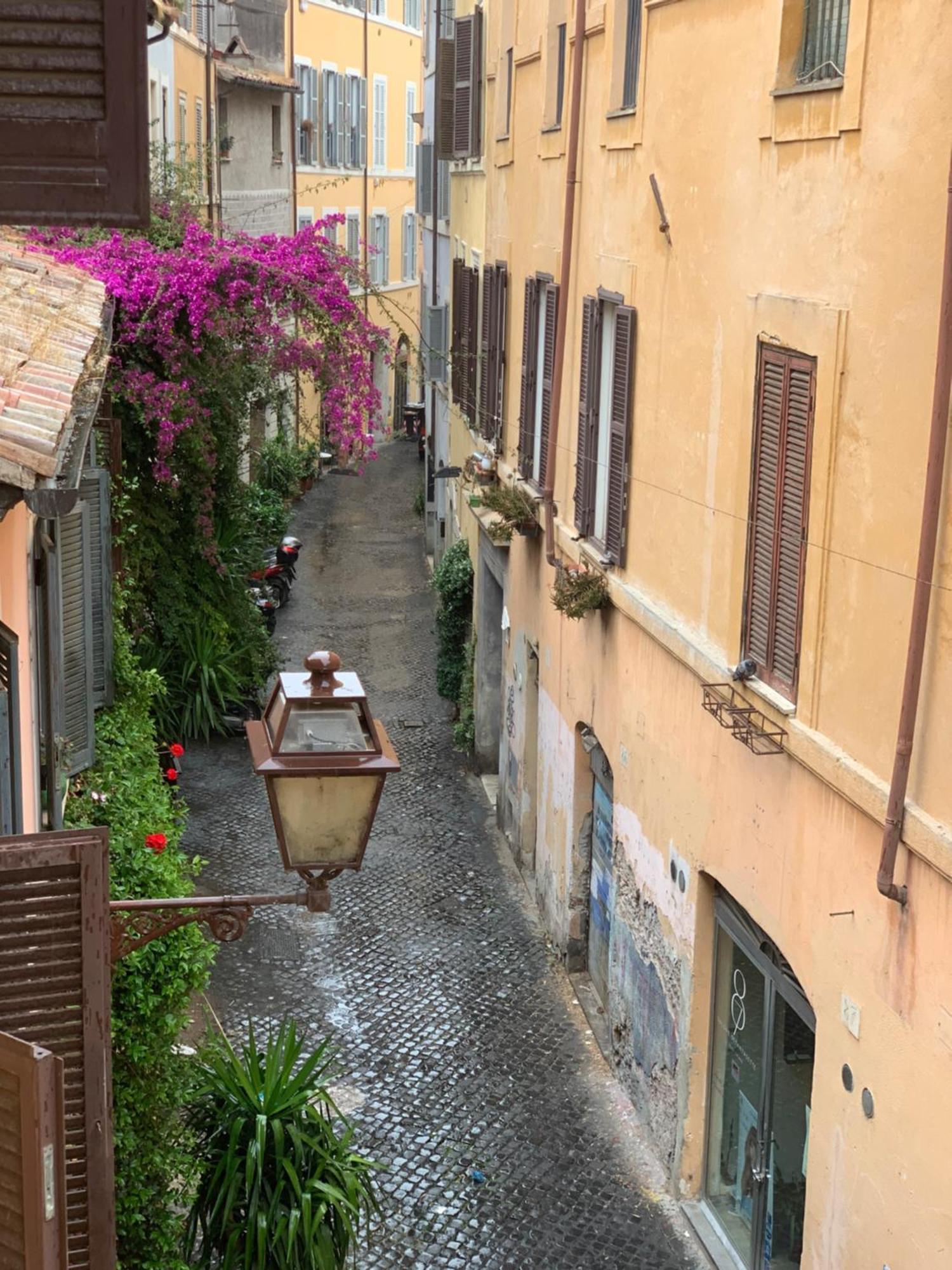 Nel Centro Storico. Lejlighed Rom